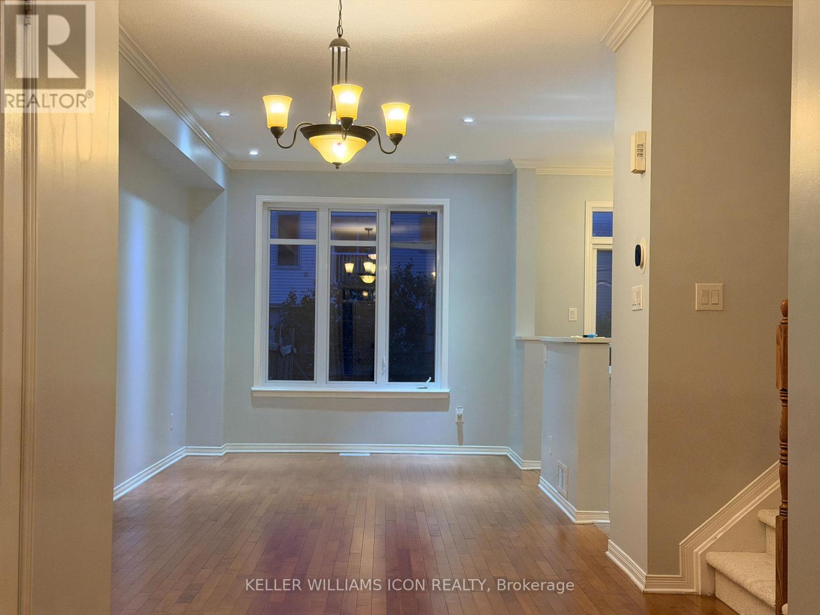 262 Badgeley Avenue, Ottawa, Ontario  K2T 0A7 - Photo 4 - X13783428