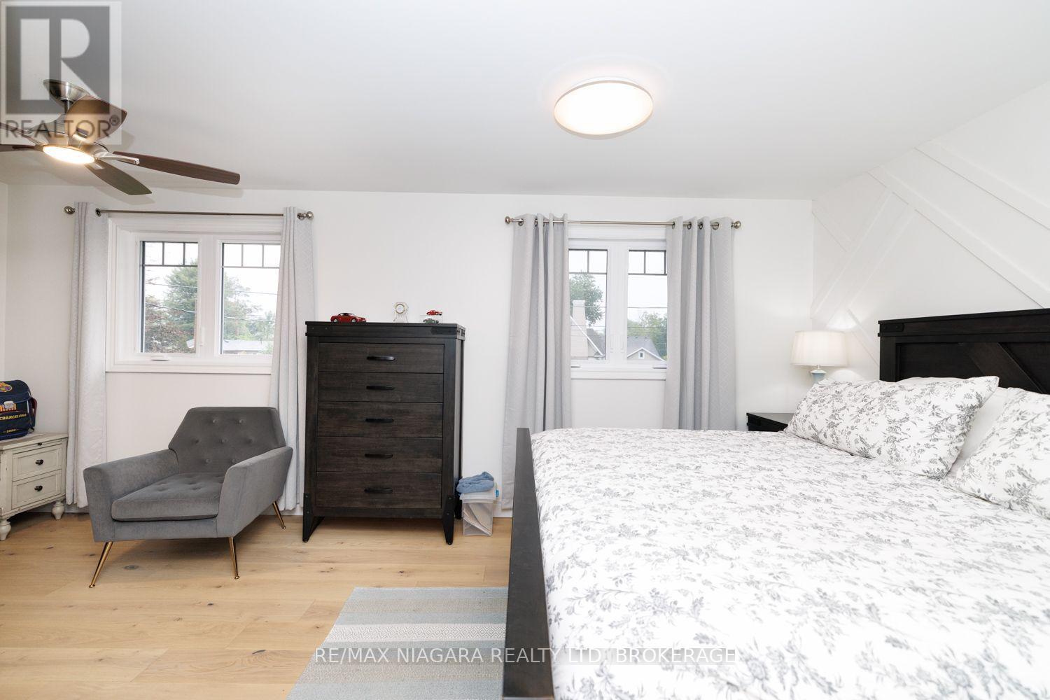 31 Pleasant Avenue S, Fort Erie (Ridgeway), Ontario  L0S 1N0 - Photo 14 - X13783420
