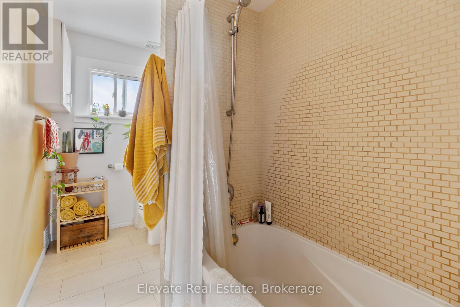 846 College Street, Toronto, Ontario  M6H 1A2 - Photo 46 - C13783436