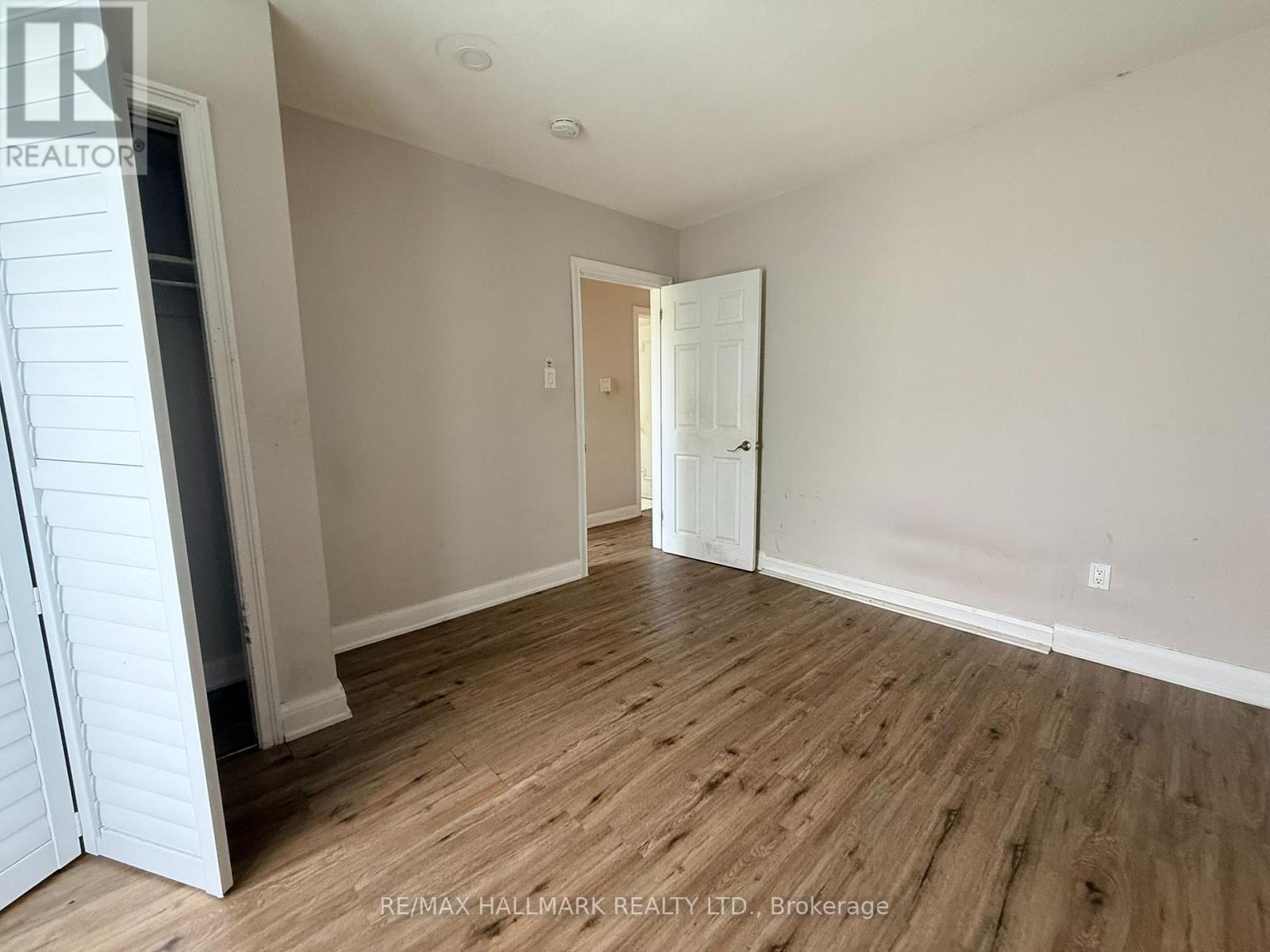 29 Flempton Crescent, Toronto, Ontario  M1K 3B3 - Photo 11 - E13783394