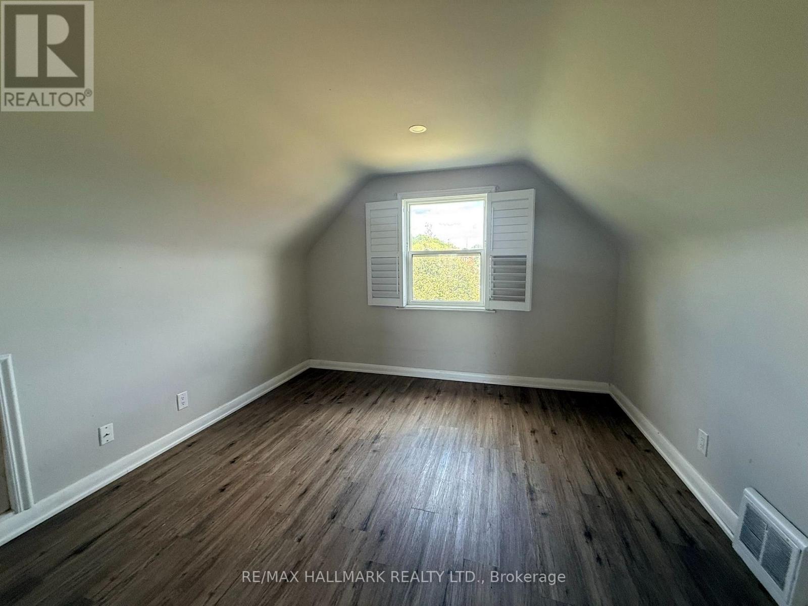 29 Flempton Crescent, Toronto, Ontario  M1K 3B3 - Photo 14 - E13783394