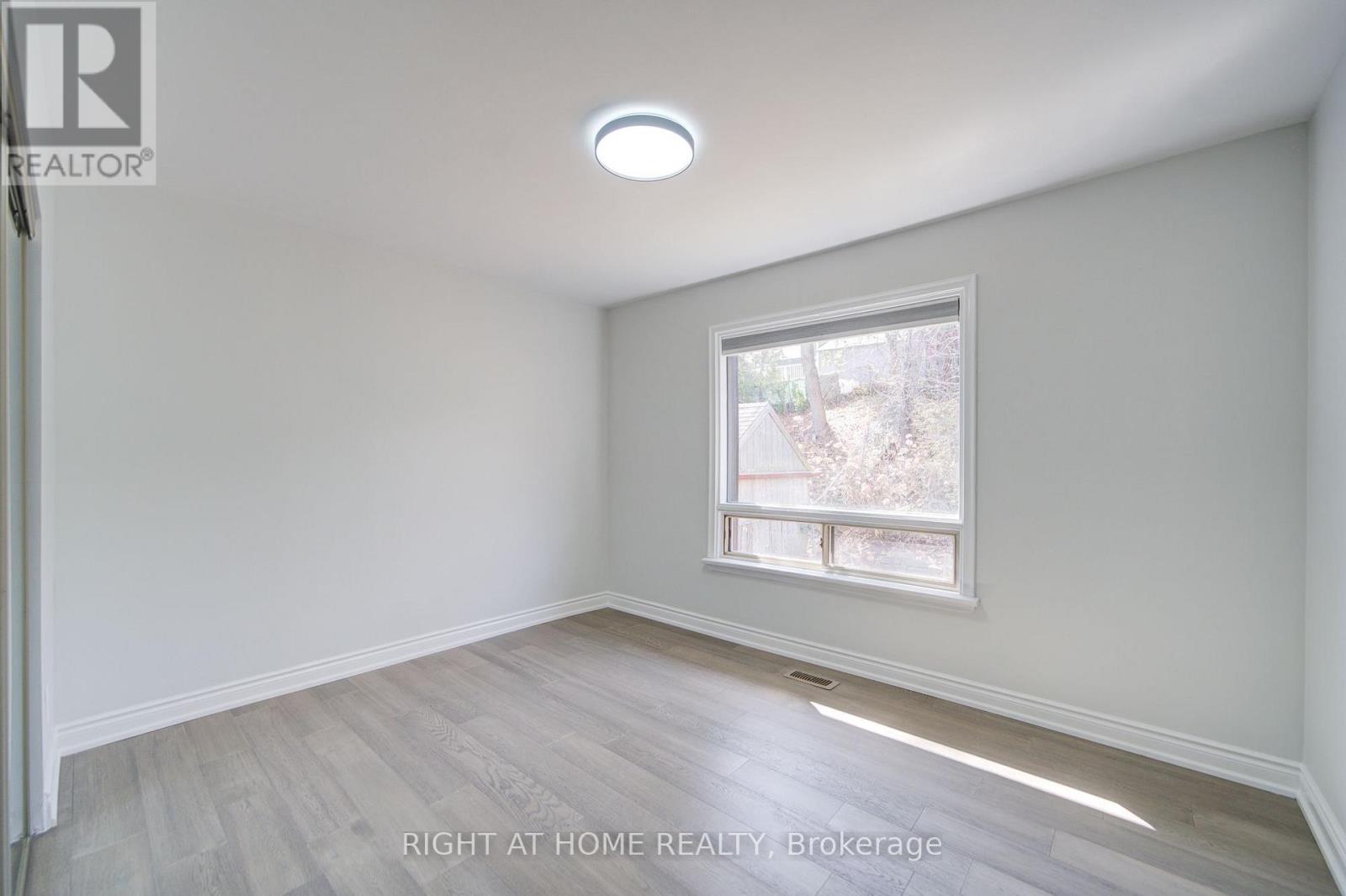 326 Jaybell Grove, Toronto, Ontario  M1C 2X5 - Photo 25 - E13783408