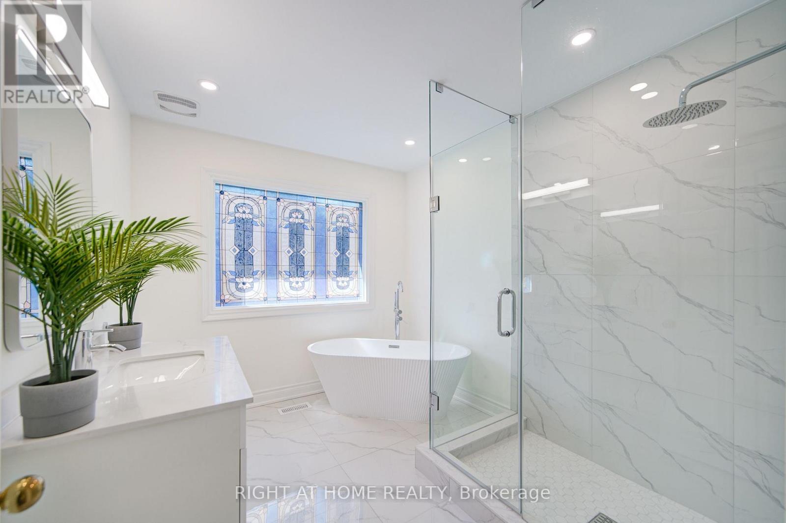 326 Jaybell Grove, Toronto, Ontario  M1C 2X5 - Photo 27 - E13783408