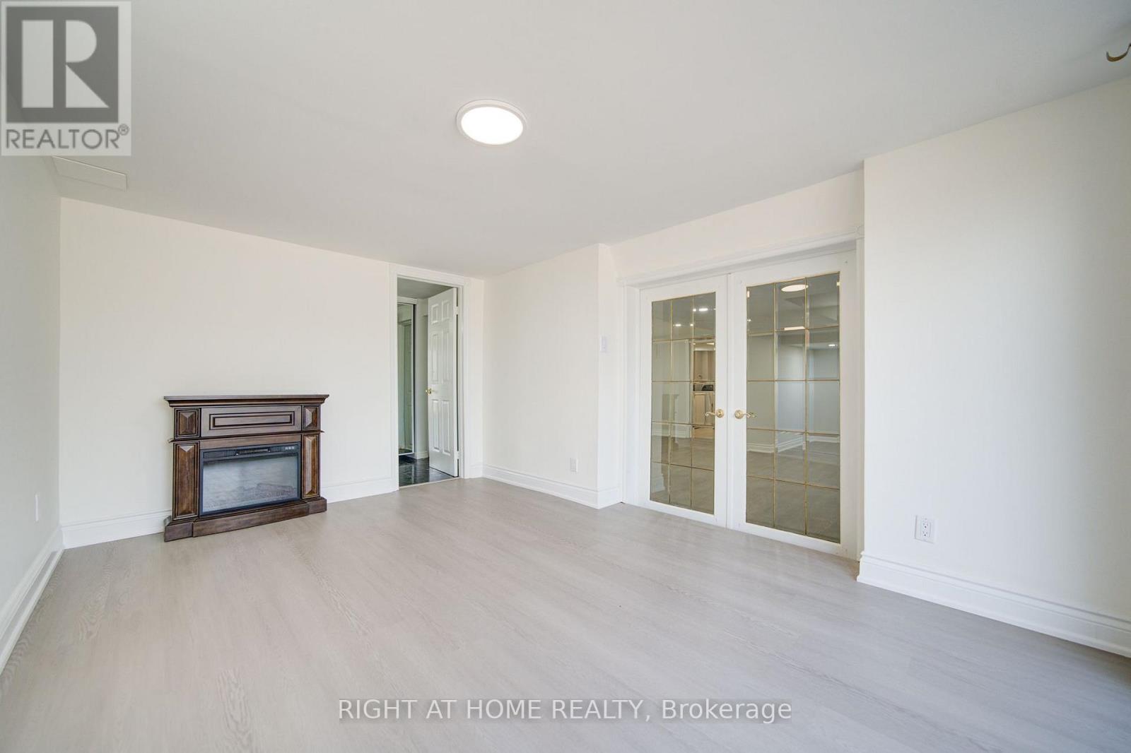 326 Jaybell Grove, Toronto, Ontario  M1C 2X5 - Photo 37 - E13783408