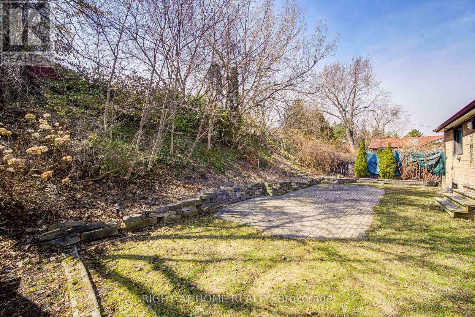 326 Jaybell Grove, Toronto, Ontario  M1C 2X5 - Photo 40 - E13783408