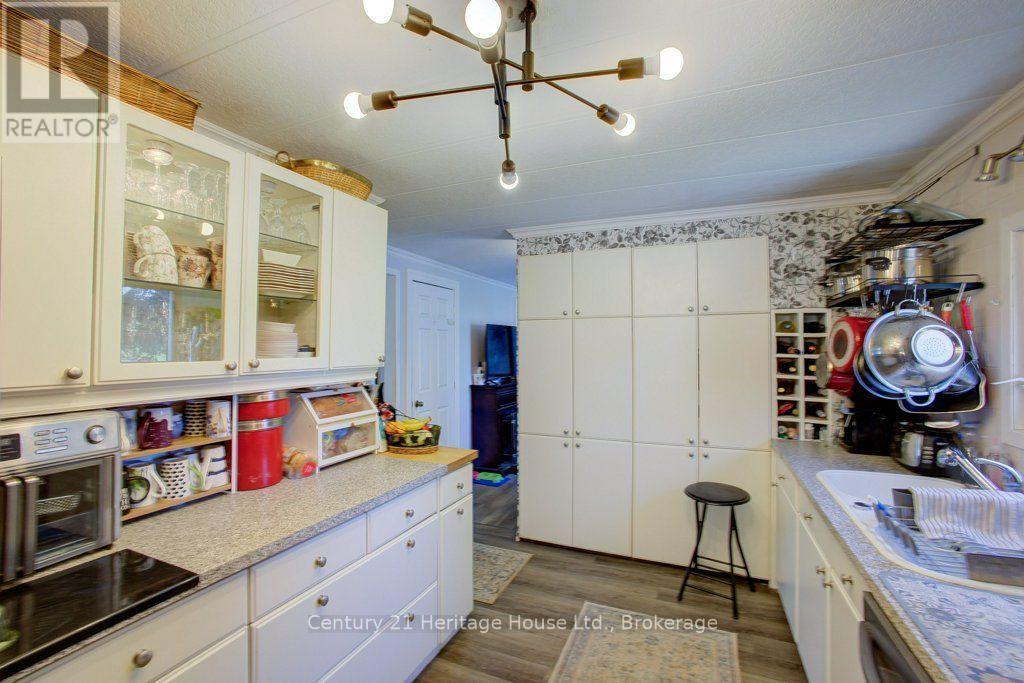 52 Fairview Crescent, North Perth (Listowel), Ontario  N4W 3G8 - Photo 13 - X13783398