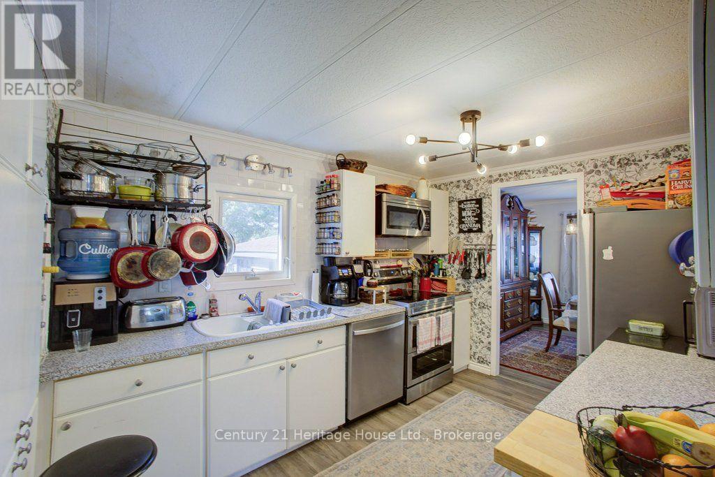 52 Fairview Crescent, North Perth (Listowel), Ontario  N4W 3G8 - Photo 15 - X13783398