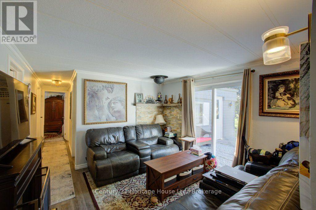 52 Fairview Crescent, North Perth (Listowel), Ontario  N4W 3G8 - Photo 16 - X13783398