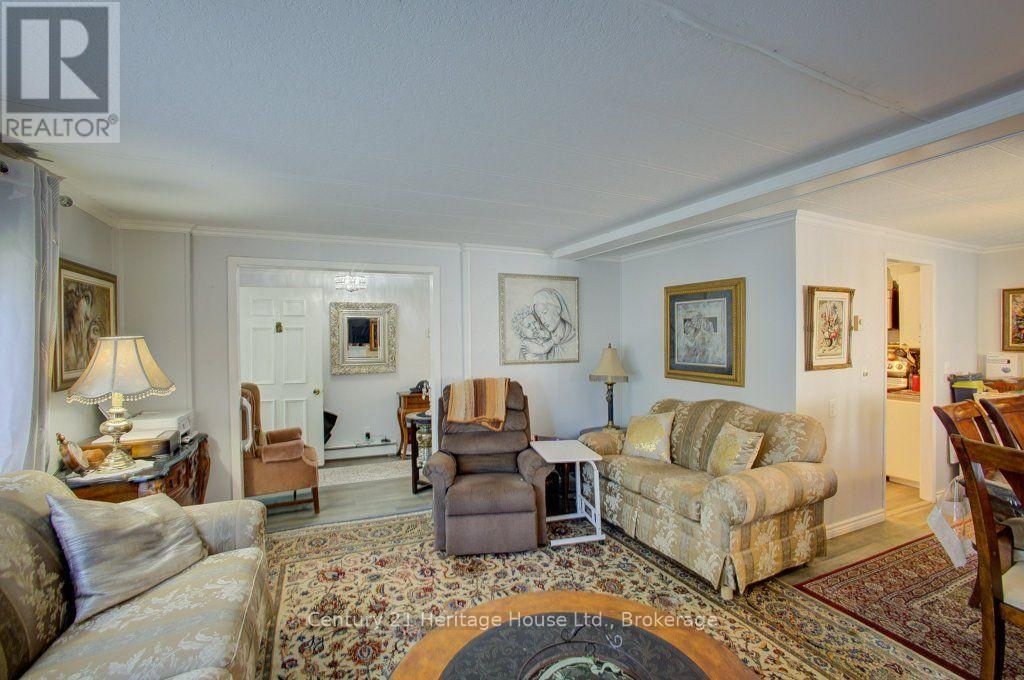 52 Fairview Crescent, North Perth (Listowel), Ontario  N4W 3G8 - Photo 8 - X13783398