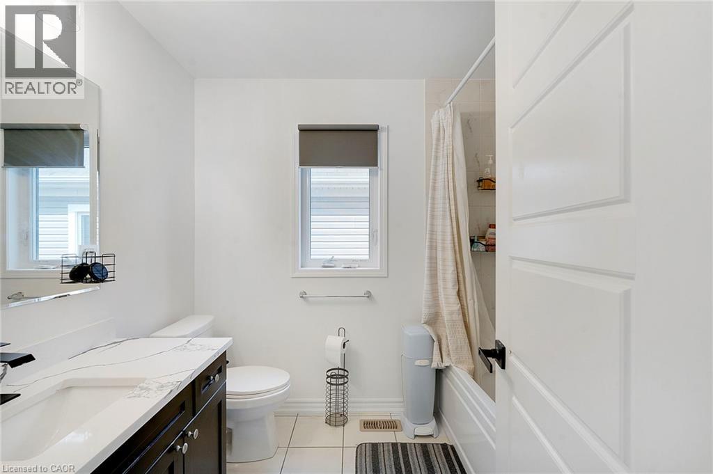 254 Waterbrook Lane, Kitchener, Ontario  N2P 0H7 - Photo 31 - 40861832