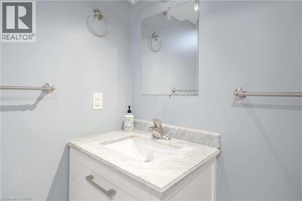 2031 Westree Drive, Oakville, Ontario  L6M 3W3 - Photo 20 - 40861811