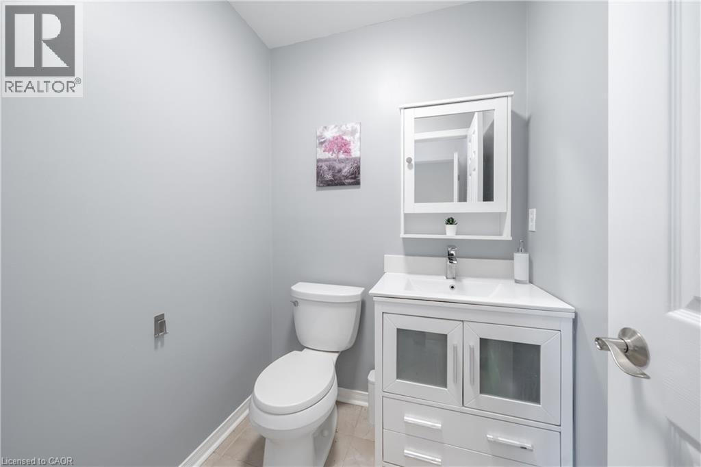 2031 Westree Drive, Oakville, Ontario  L6M 3W3 - Photo 23 - 40861811