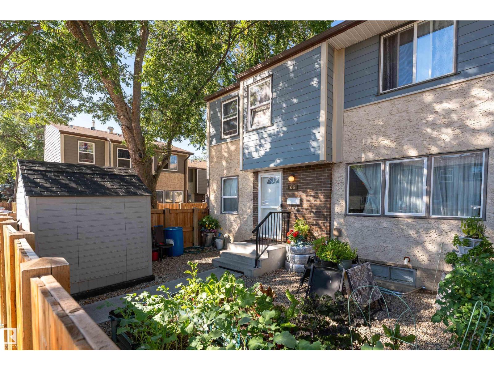 66 WILLOWDALE PL NW, Edmonton, Alberta
