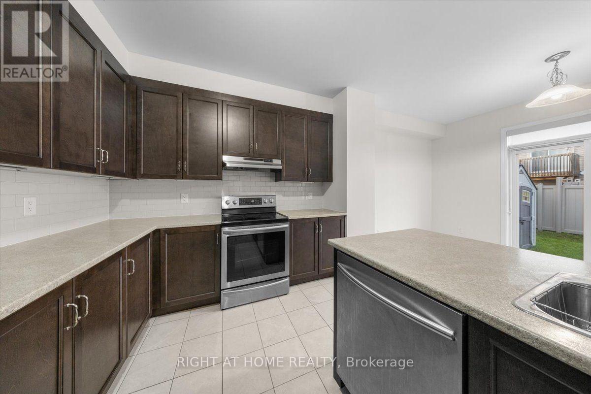 605 Silver Spruce Way, Ottawa, Ontario  K2M 0L1 - Photo 16 - X13763148