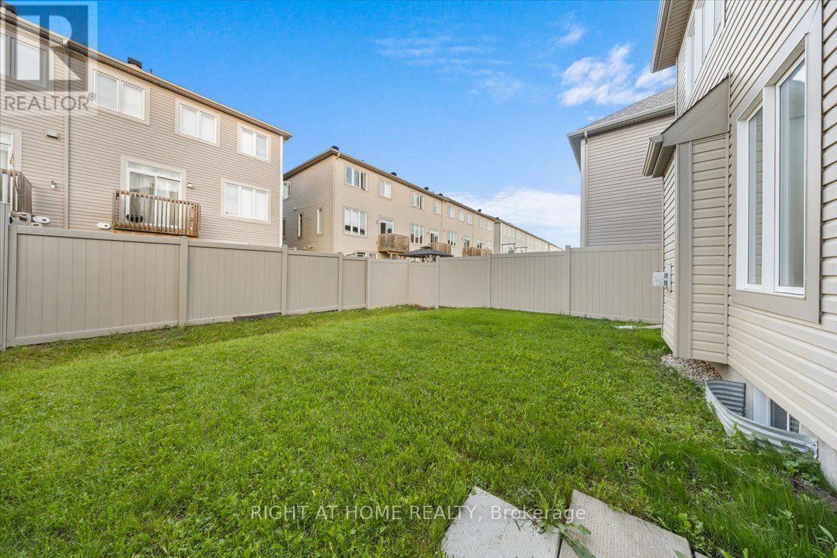 605 Silver Spruce Way, Ottawa, Ontario  K2M 0L1 - Photo 32 - X13763148