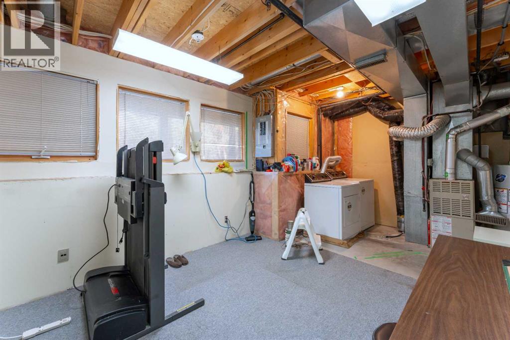 9, 242 Benchlands Terrace, Canmore, Alberta  T1W 1E9 - Photo 37 - A2343811