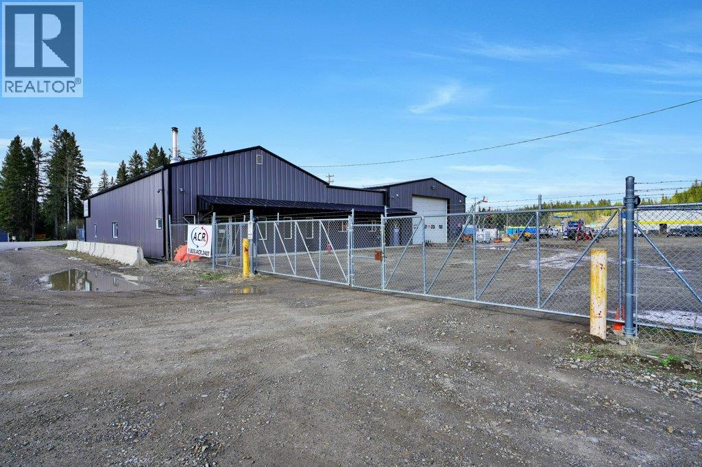 1101 Main Avenue, Sundre, Alberta