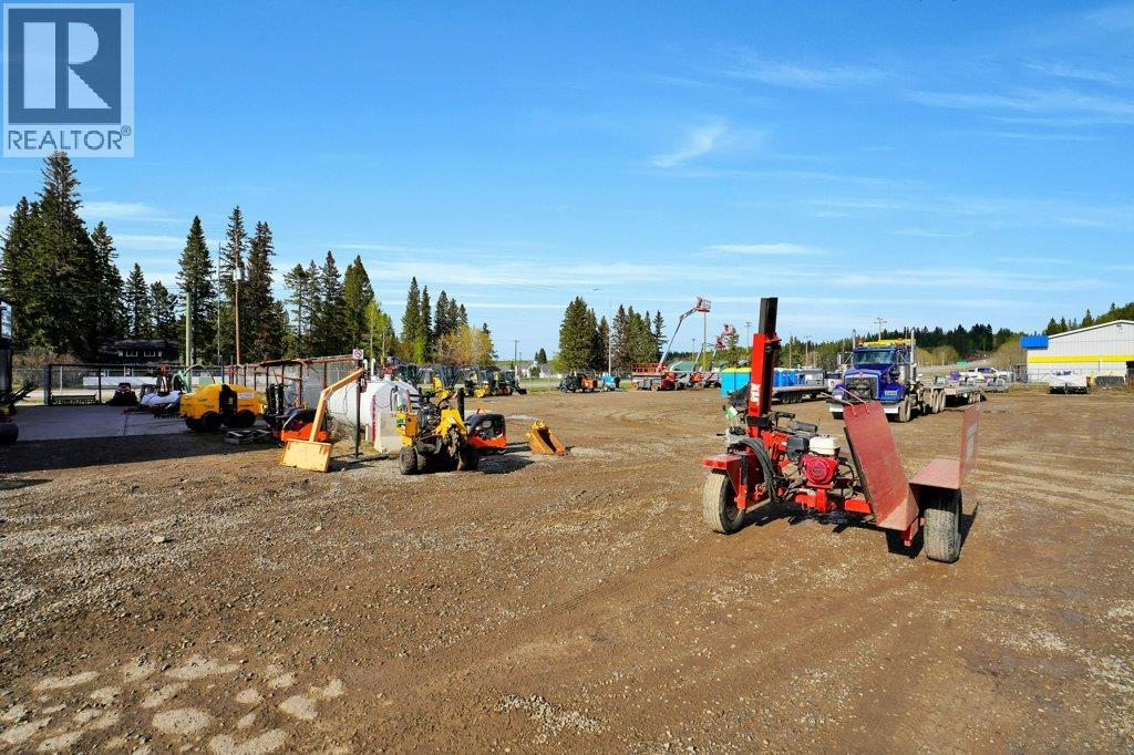 1101 Main Avenue, Sundre, Alberta  T0M 1X0 - Photo 32 - A2315354