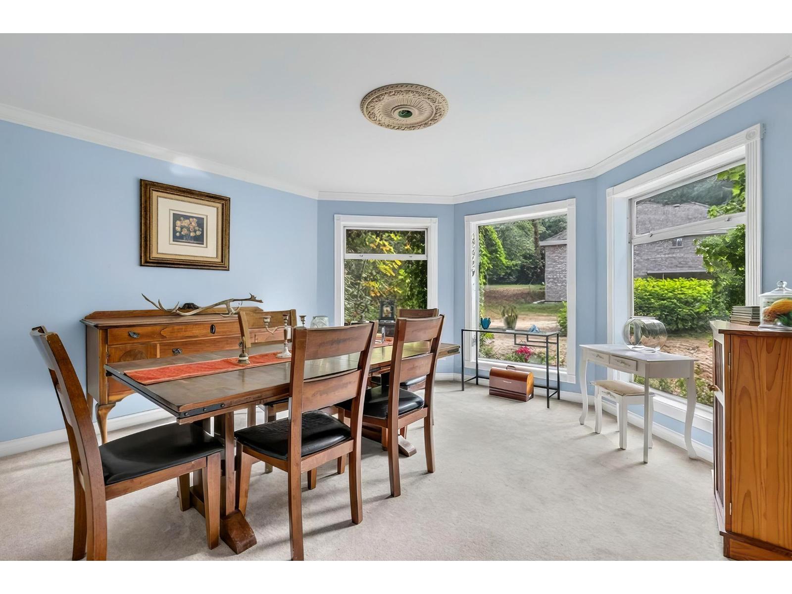 17588 28 Avenue, Surrey, British Columbia  V3Z 0E7 - Photo 6 - R3165025