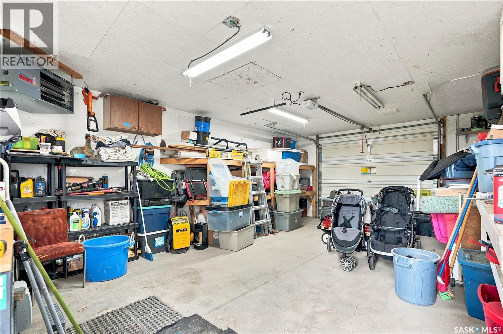 111 3rd Street, Hague, Saskatchewan  S0K 1X0 - Photo 34 - SK048478