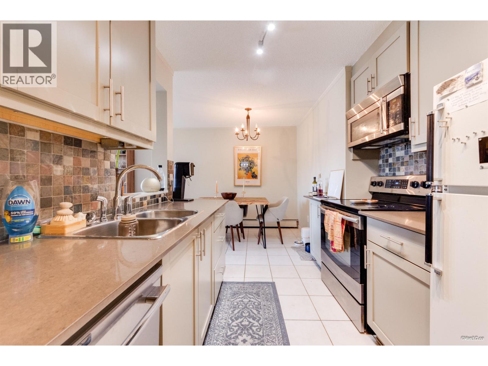 107 131 W 4th Street, North Vancouver, British Columbia  V7M 3C8 - Photo 10 - R3165428