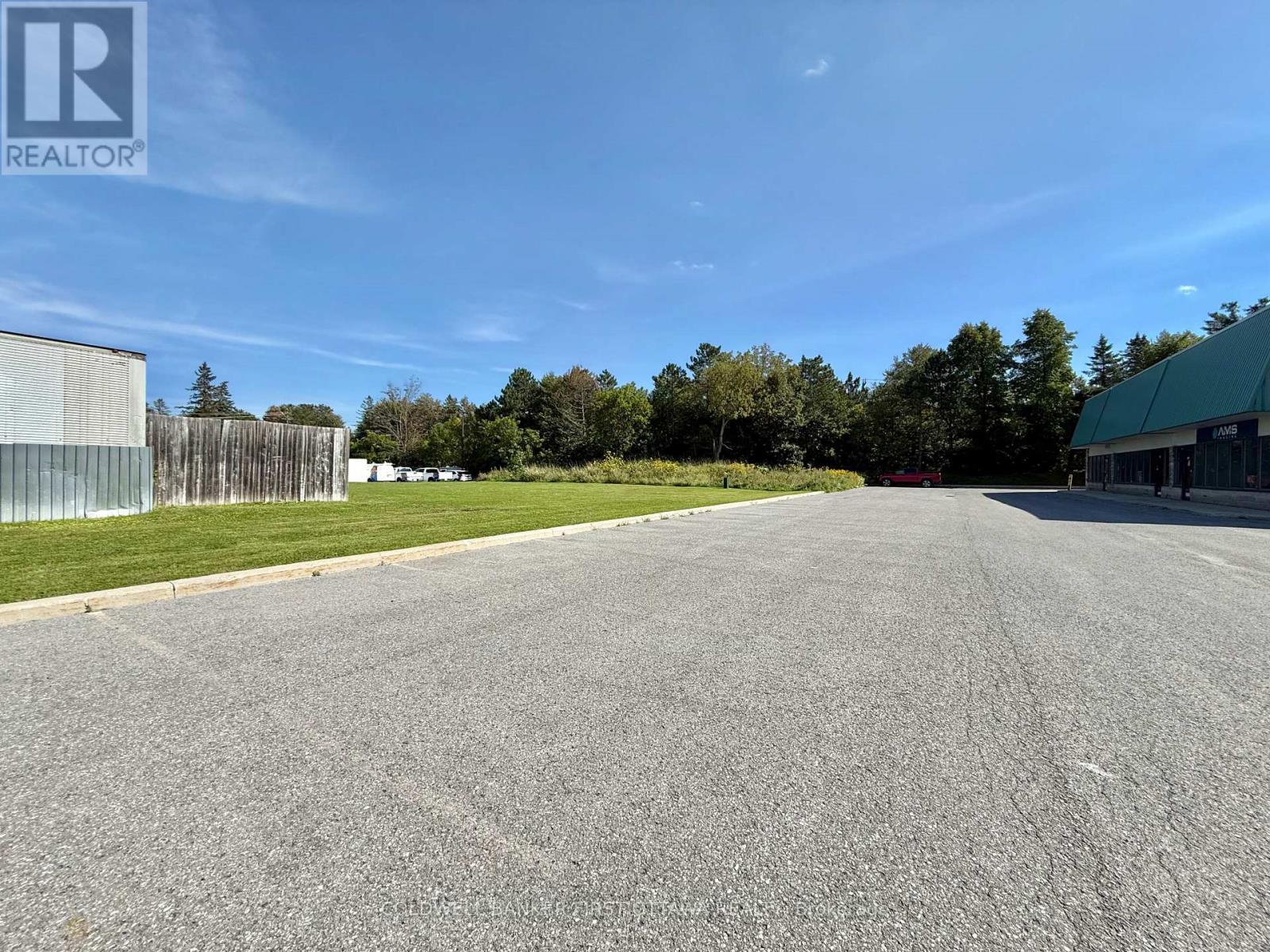 13 - 77 Auriga Drive, Ottawa, Ontario  K2E 7Y5 - Photo 5 - X13783474