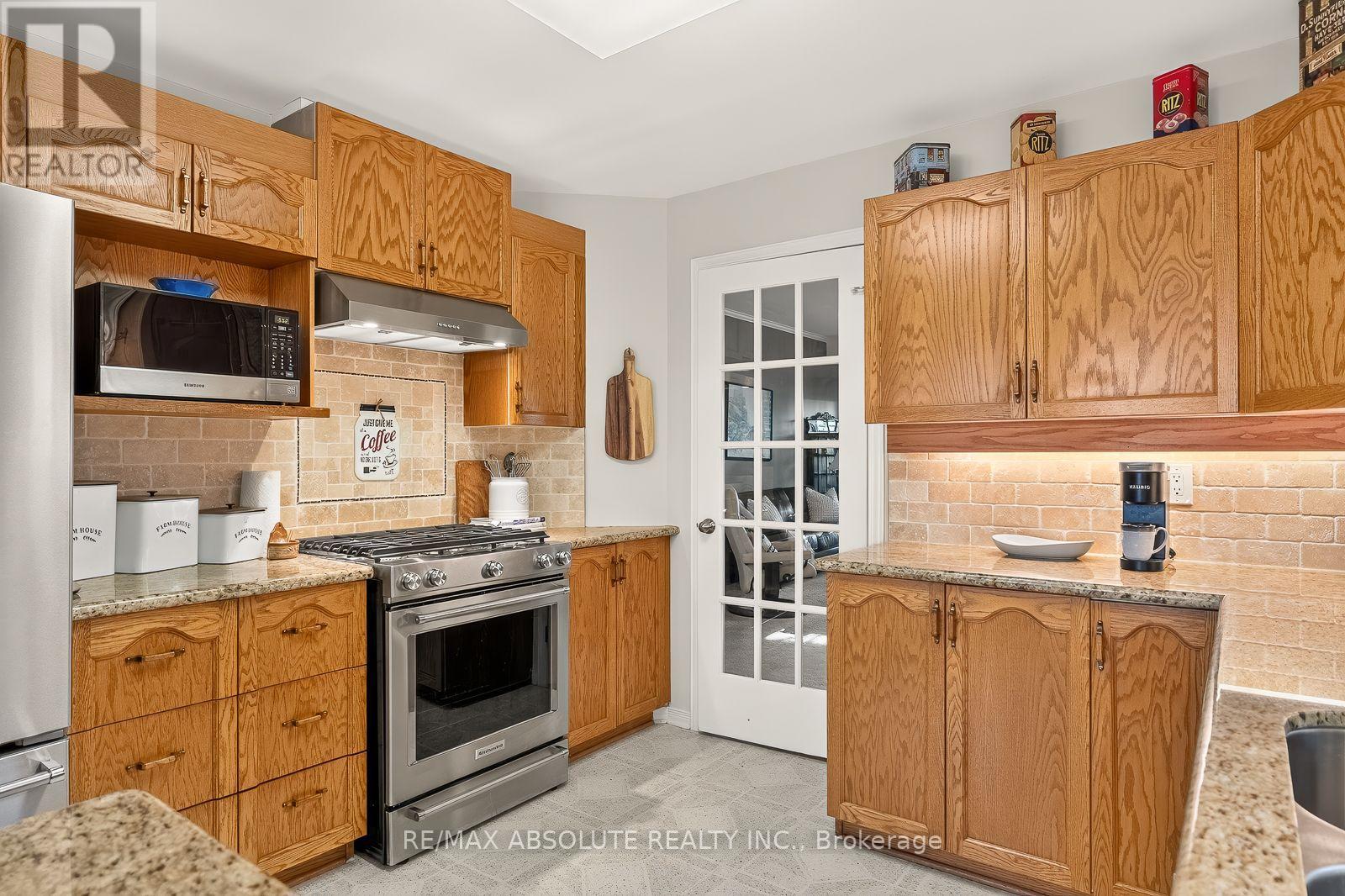 12 Oyster Bay Court, Ottawa, Ontario  K2S 1H3 - Photo 17 - X13783482
