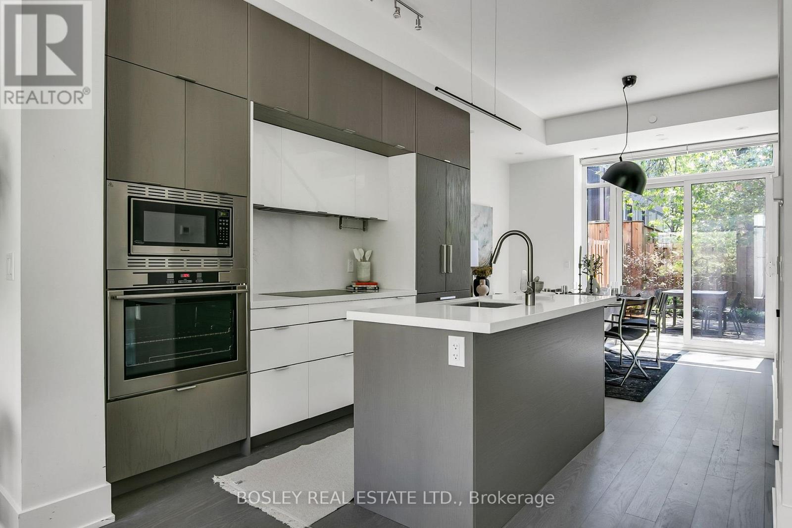 Th05 - 51 Paul Lane Gardens, Toronto, Ontario  M5T 2H6 - Photo 10 - C13783454