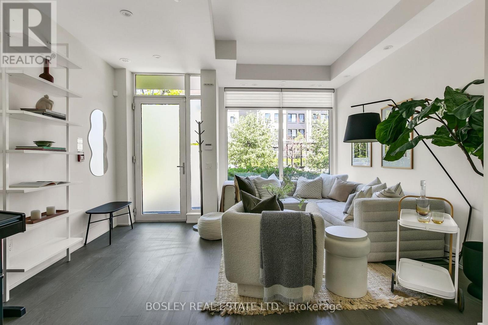 Th05 - 51 Paul Lane Gardens, Toronto, Ontario  M5T 2H6 - Photo 2 - C13783454