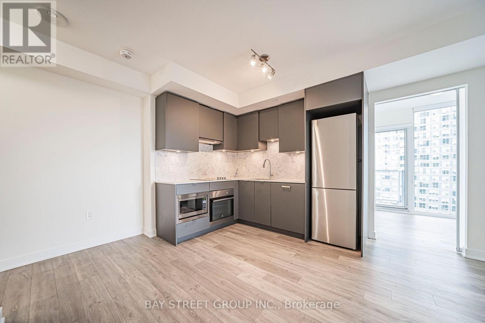 2412 - 195 Redpath Avenue, Toronto, Ontario  M4P 0E4 - Photo 10 - C13783456