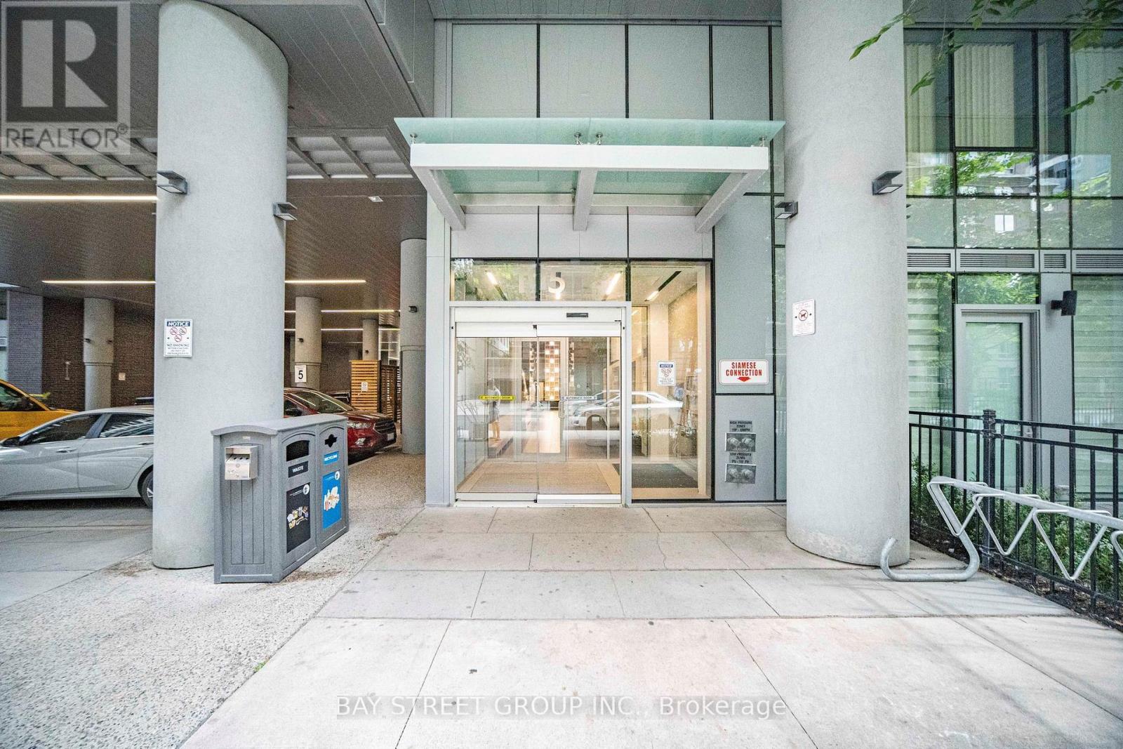 2412 - 195 Redpath Avenue, Toronto, Ontario  M4P 0E4 - Photo 2 - C13783456