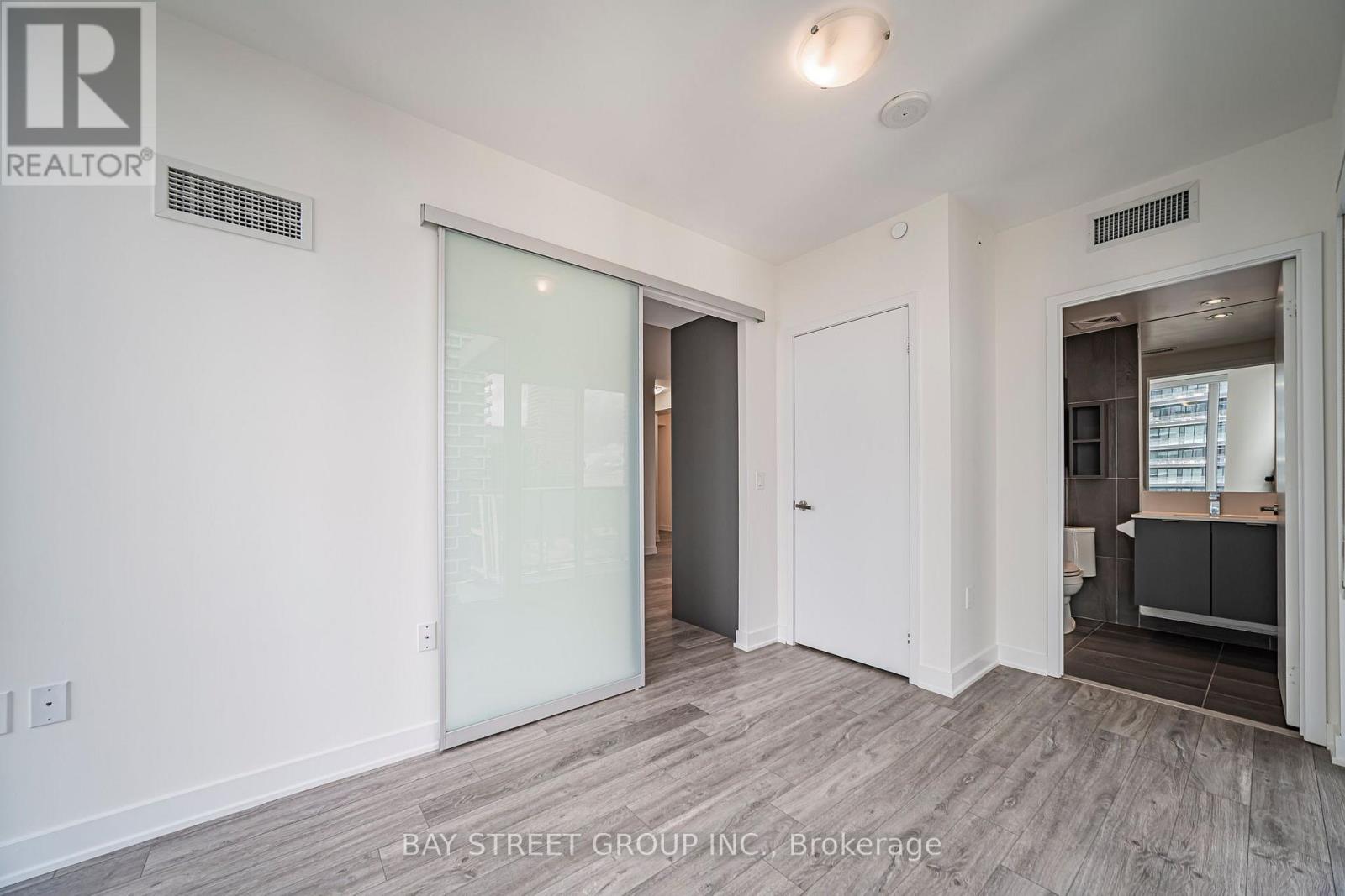 2412 - 195 Redpath Avenue, Toronto, Ontario  M4P 0E4 - Photo 20 - C13783456