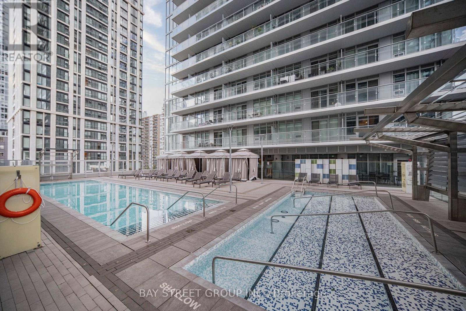 2412 - 195 Redpath Avenue, Toronto, Ontario  M4P 0E4 - Photo 37 - C13783456