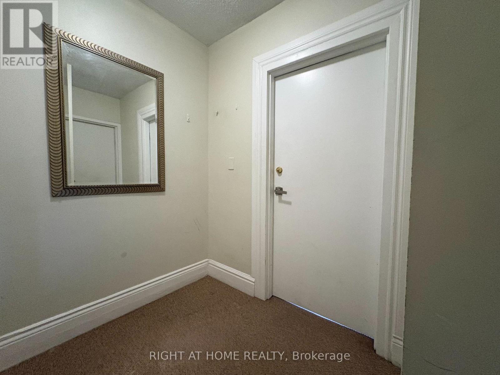 2 - 1015 Bathurst Street, Toronto, Ontario  M5R 3G8 - Photo 4 - C13783476