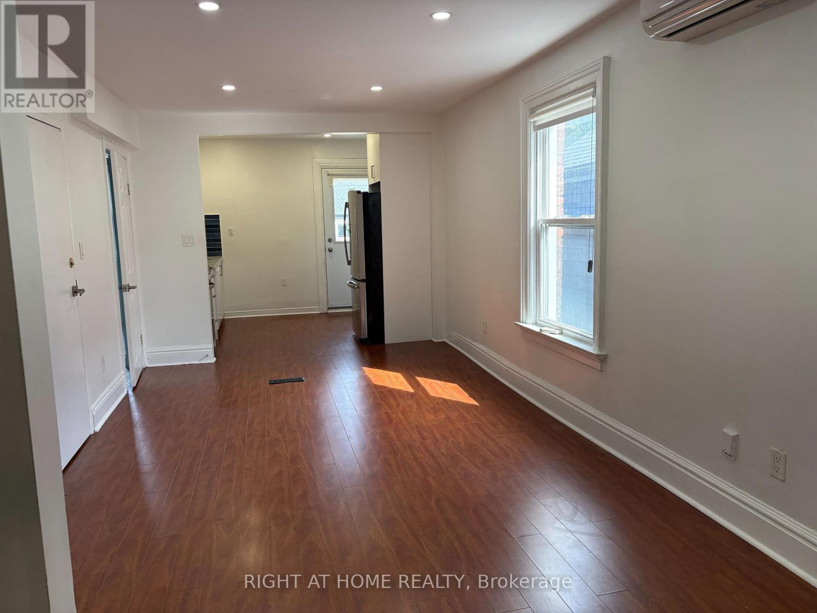 2 - 1015 Bathurst Street, Toronto, Ontario  M5R 3G8 - Photo 6 - C13783476