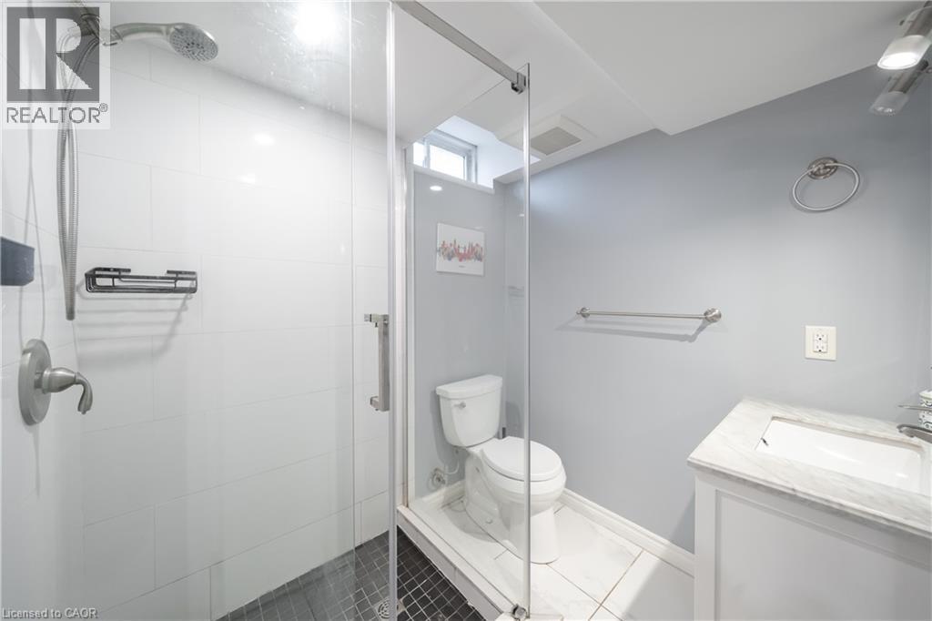 2031 Westree Drive, Oakville, Ontario  L6M 3W3 - Photo 19 - 40861811