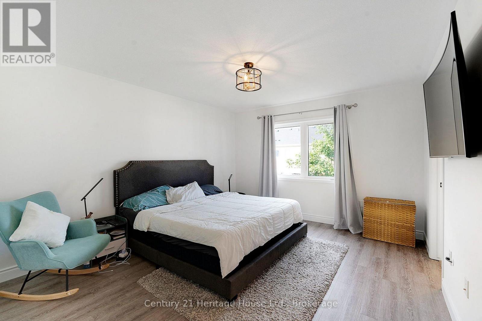 254 Waterbrook Lane, Kitchener, Ontario  N2P 0H7 - Photo 23 - X13783458