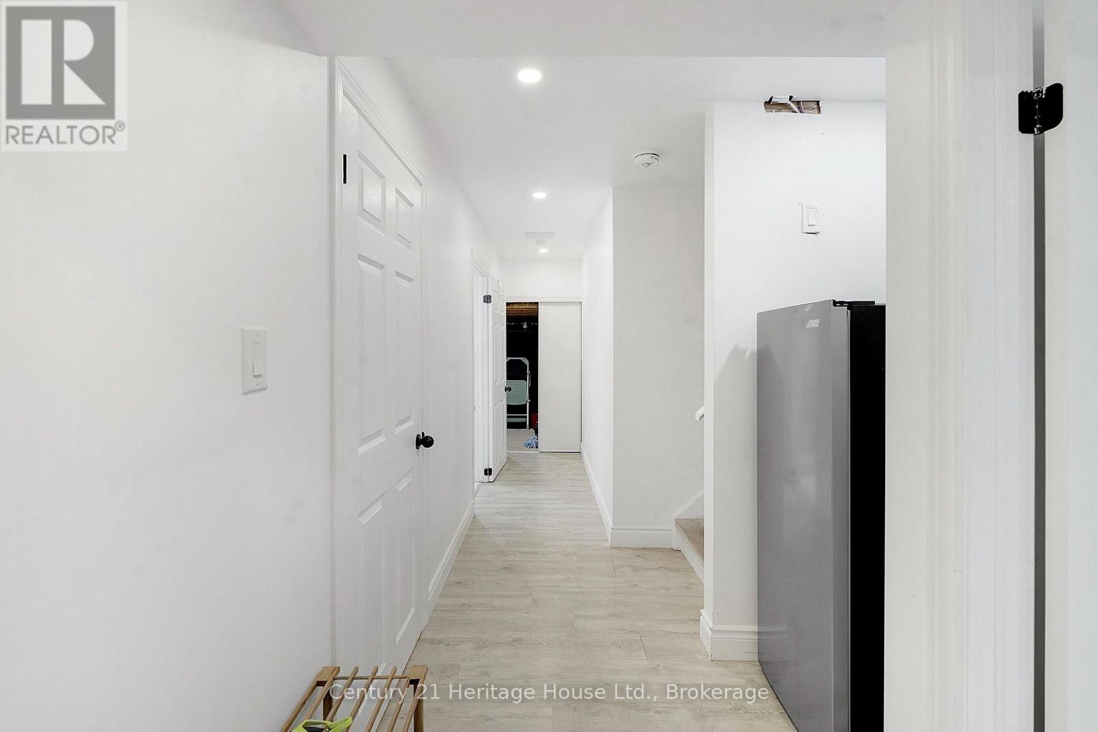 254 Waterbrook Lane, Kitchener, Ontario  N2P 0H7 - Photo 33 - X13783458