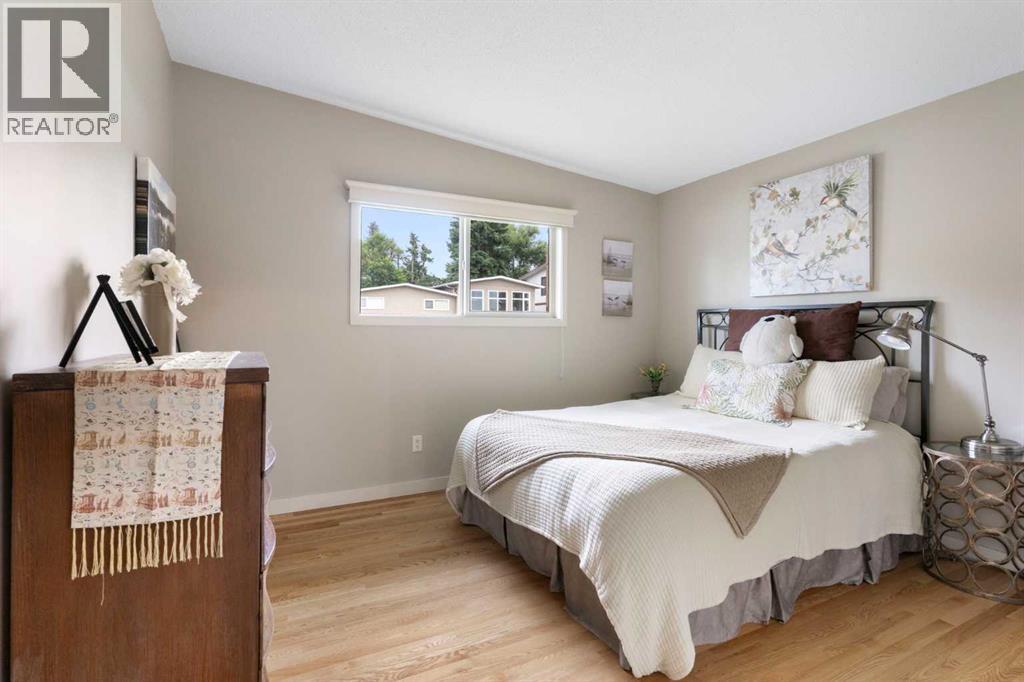 43 Cromwell Avenue NW, Calgary, Alberta  T2L 0M6 - Photo 23 - A2337754