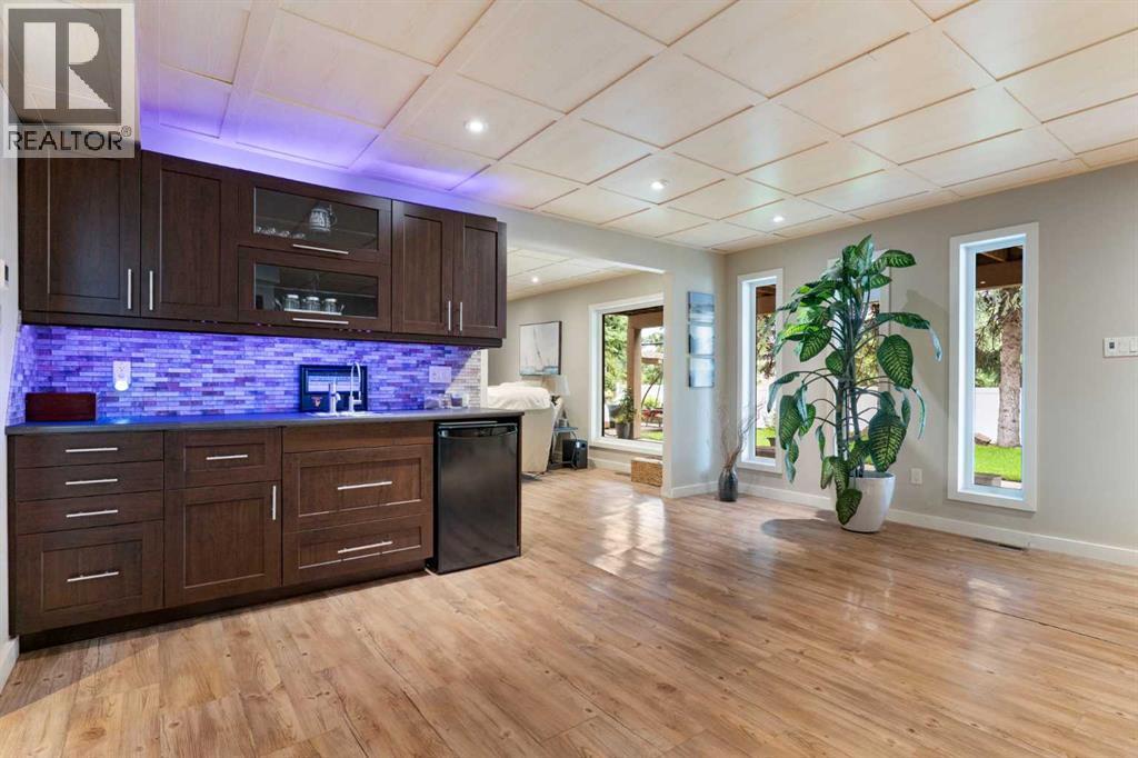 43 Cromwell Avenue NW, Calgary, Alberta  T2L 0M6 - Photo 34 - A2337754
