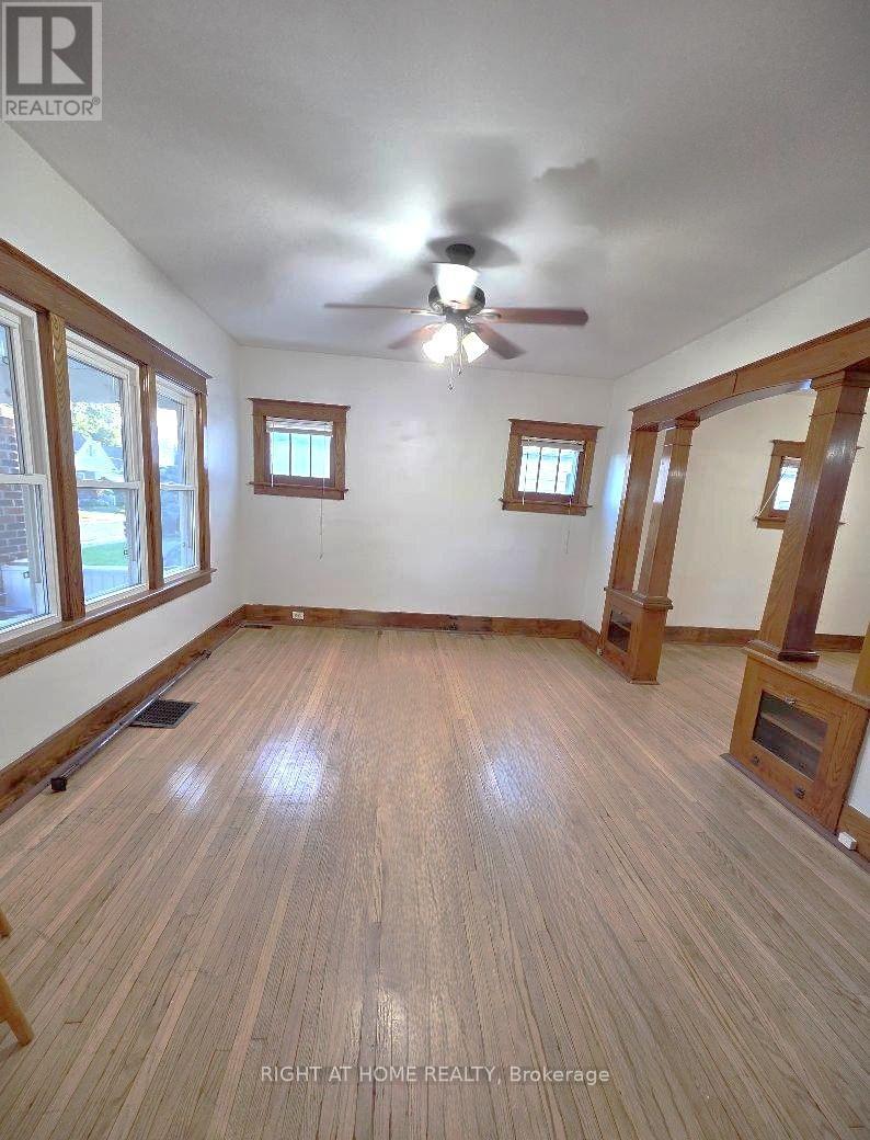 6367 Culp Street, Niagara Falls, Ontario  L2G 2C2 - Photo 6 - X13783464
