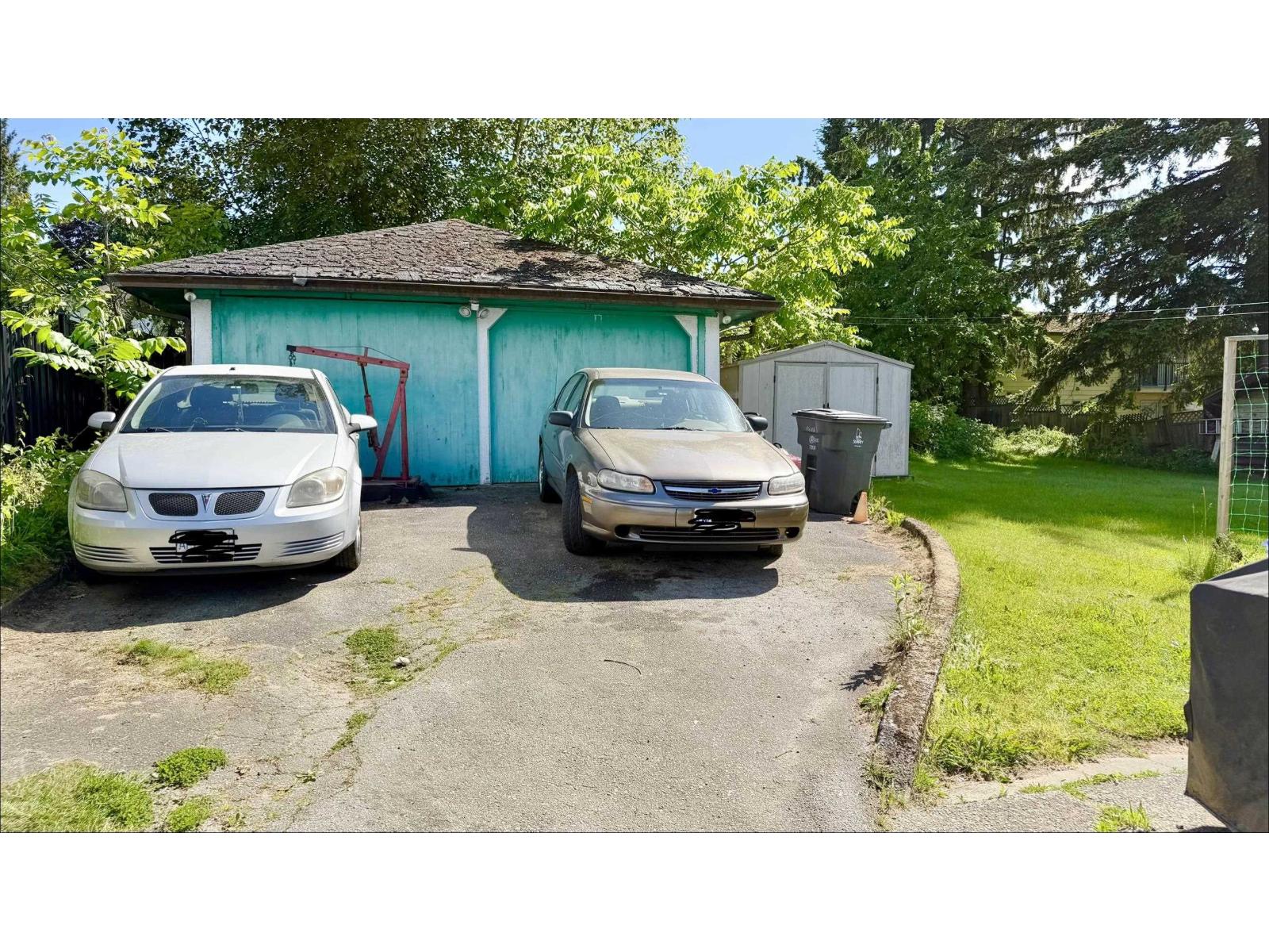 13688 113 Avenue, Surrey, British Columbia  V3R 2J1 - Photo 3 - R3165371