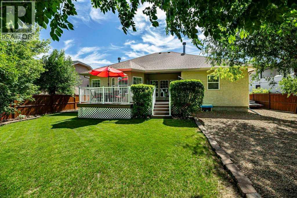 12 Iron Wolf Ridge, Lacombe, Alberta  T4L 2K2 - Photo 34 - A2344640