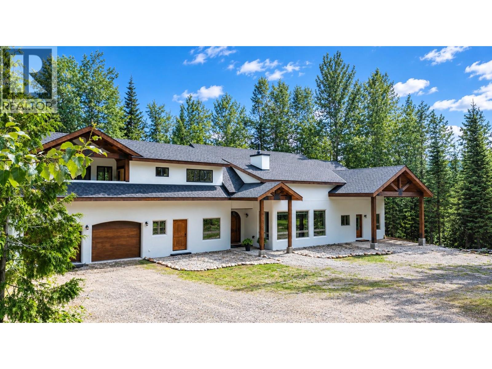 120 Richie Road, Rossland, British Columbia V0G 1Y0 - Photo 3 - 10395453