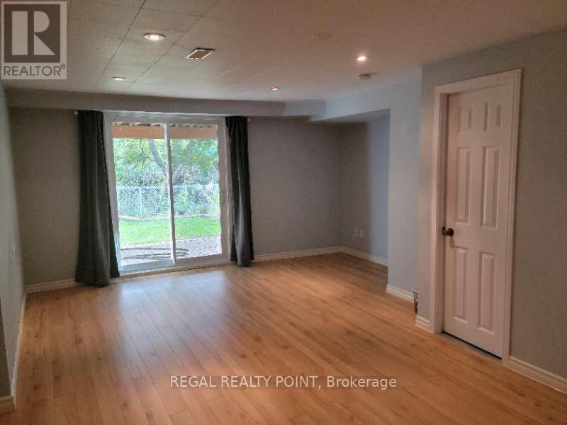 45 Mintwood Drive, Toronto, Ontario  M2M 3A6 - Photo 3 - C13783494