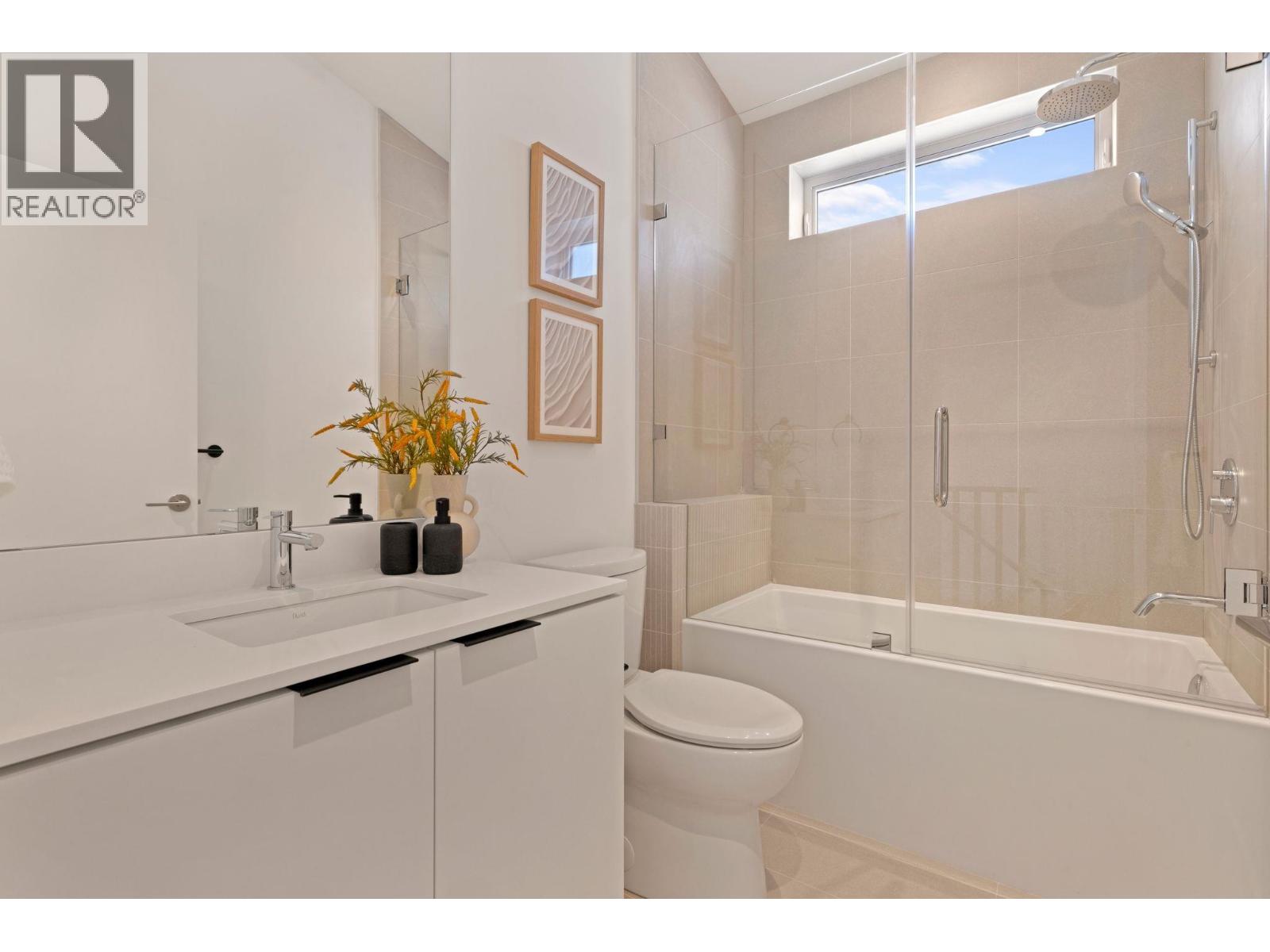 2796 Cambridge Street, Vancouver, British Columbia  V5K 1L7 - Photo 17 - R3165463