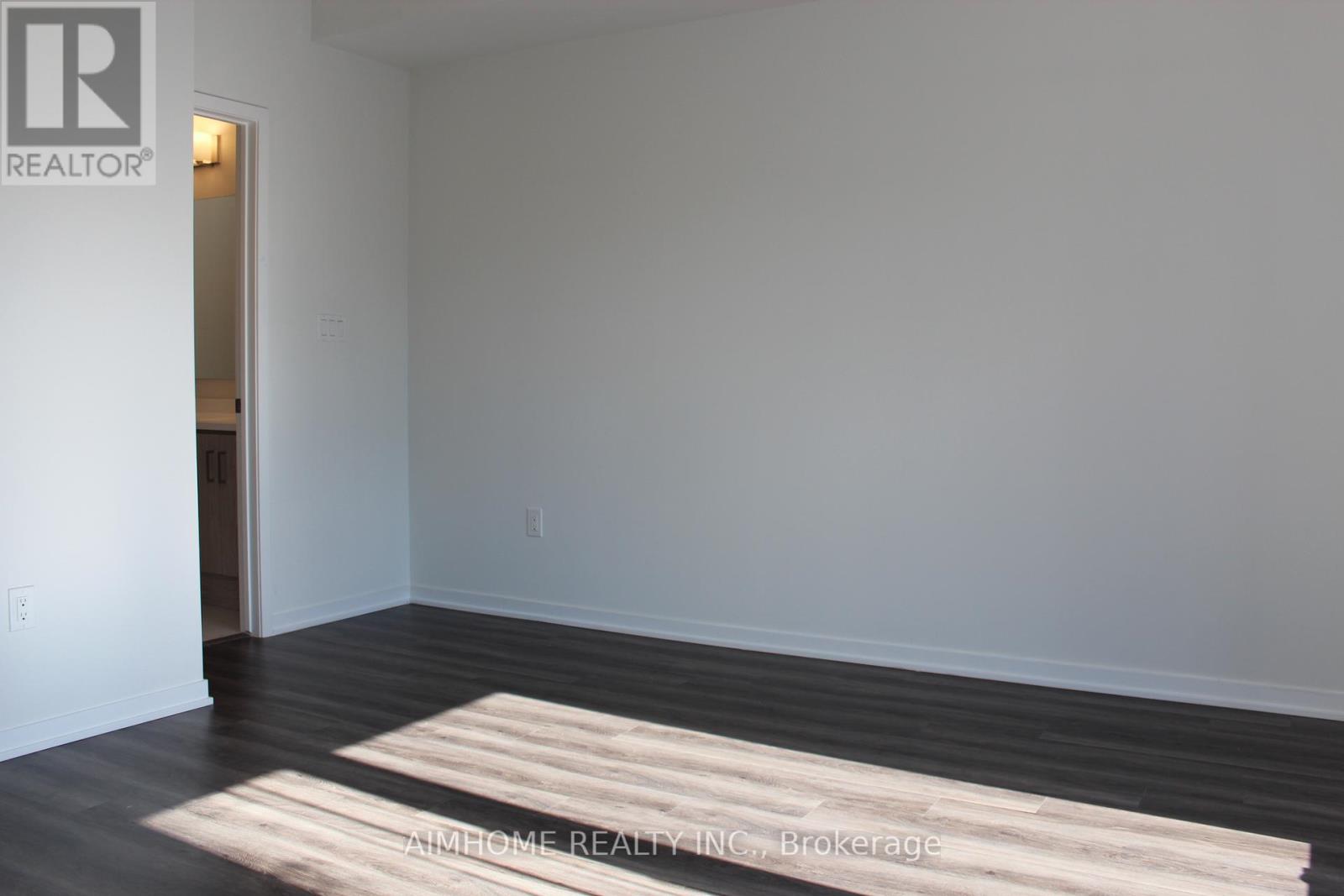 Th375 - 80 Honeycrisp Crescent, Vaughan, Ontario  L4K 0N7 - Photo 12 - N13783490