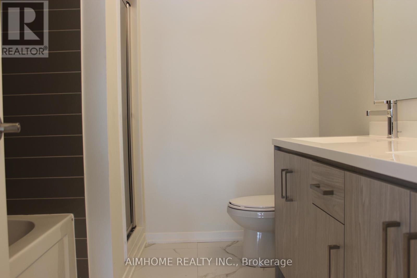 Th375 - 80 Honeycrisp Crescent, Vaughan, Ontario  L4K 0N7 - Photo 14 - N13783490