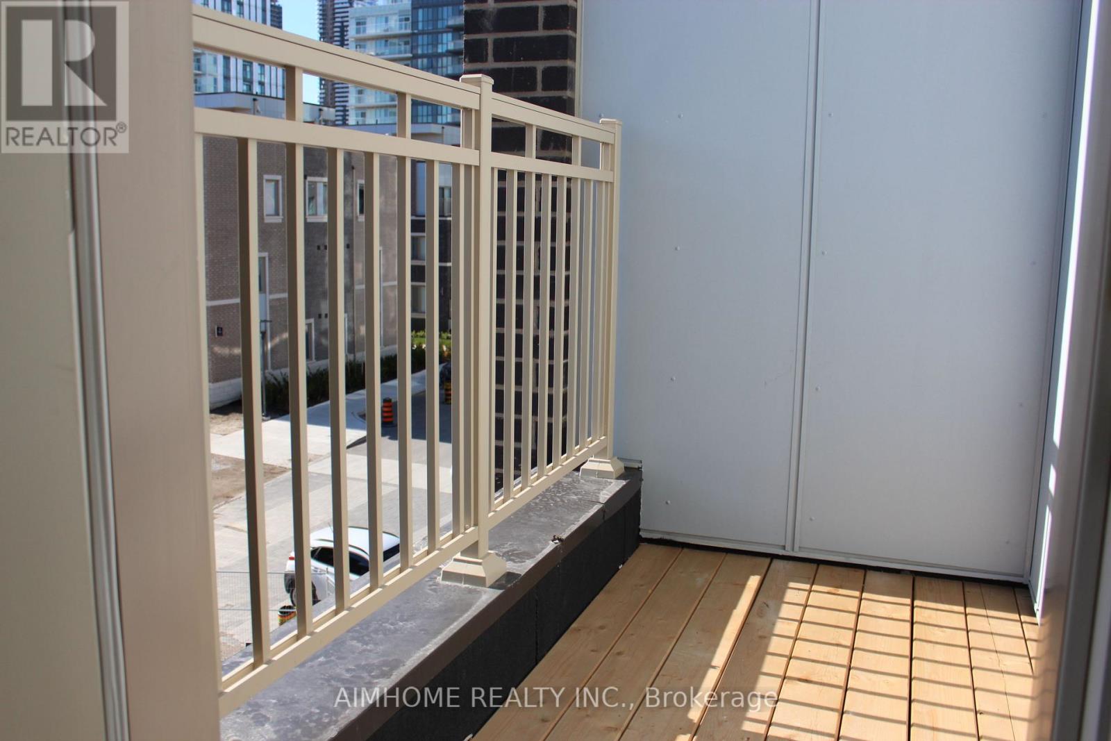 Th375 - 80 Honeycrisp Crescent, Vaughan, Ontario  L4K 0N7 - Photo 15 - N13783490