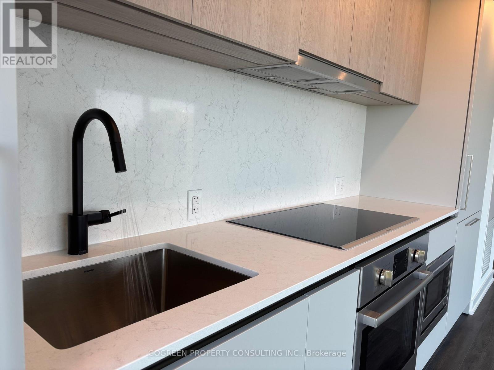 3607 - 609 SHERBOURNE STREET photo 10